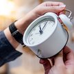Zmiana czasu na zimowy nastąpi w tym roku 25 października. W 2027 roku będzie tydzień później