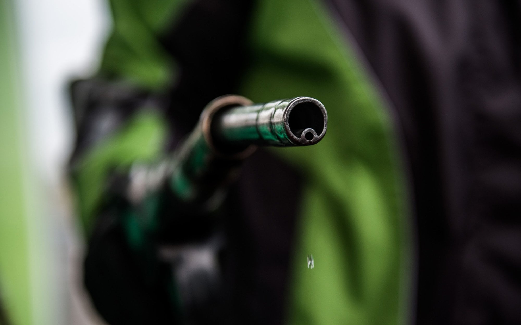 Правительство приняло пакет мер по сокращению расходов на топливо. Парламент принял, решающее значение будет иметь подпись президента.