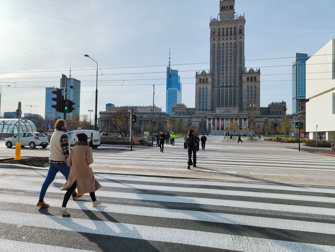 Nowe przejście łączy wschodnią stronę Marszałkowskiej z Parkiem Centralnym