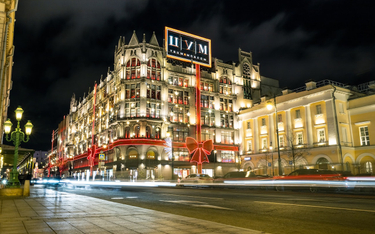 CUM: jeden z najbardziej luksusowych domów towarowych w Moskwie.