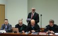 Skazanie mogłoby pokrzyżować plany Grzegorzowi Braunowi