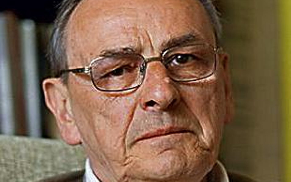 Zbigniew Romaszewski: Rząd próbuje zastraszyć tych, którzy "podskakują"