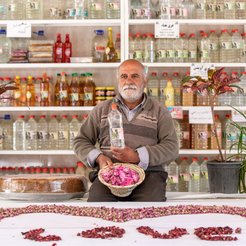 Teheran to tylko jeden ze spektakularnych przykładów miast nękanych pogłębiającym się niedoborem wod