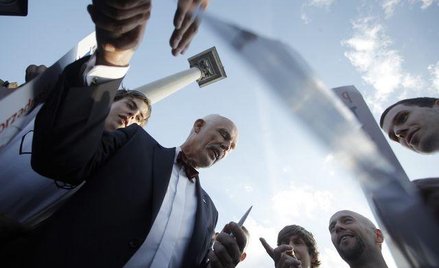 Janusz Korwin-Mikke na jednym z wyborczych spotkań