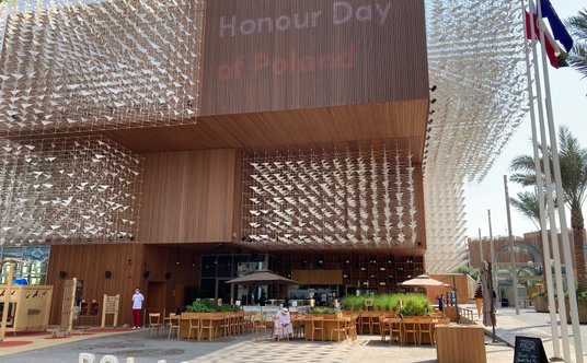 Pawilon Polski na Expo w Dubaju, rankiem 6 grudnia 2021 r.