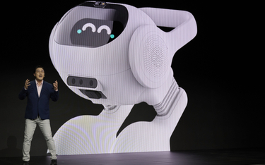 Dwukołowy robot – tzw. domowy agent od LG. Inteligentny asystent ma towarzyszyć użytkownikom w domu,
