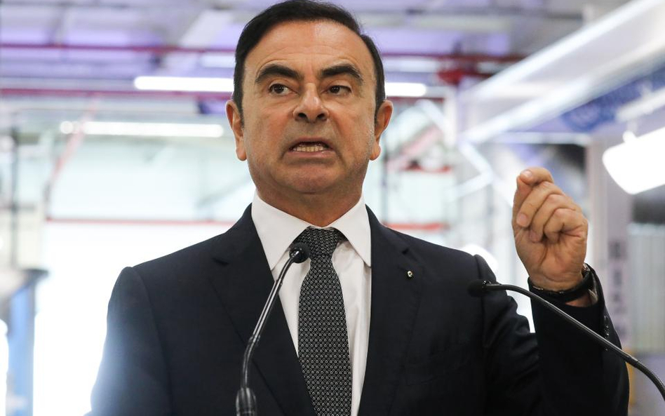 Financial Times: Ghosn nie przyznaje się