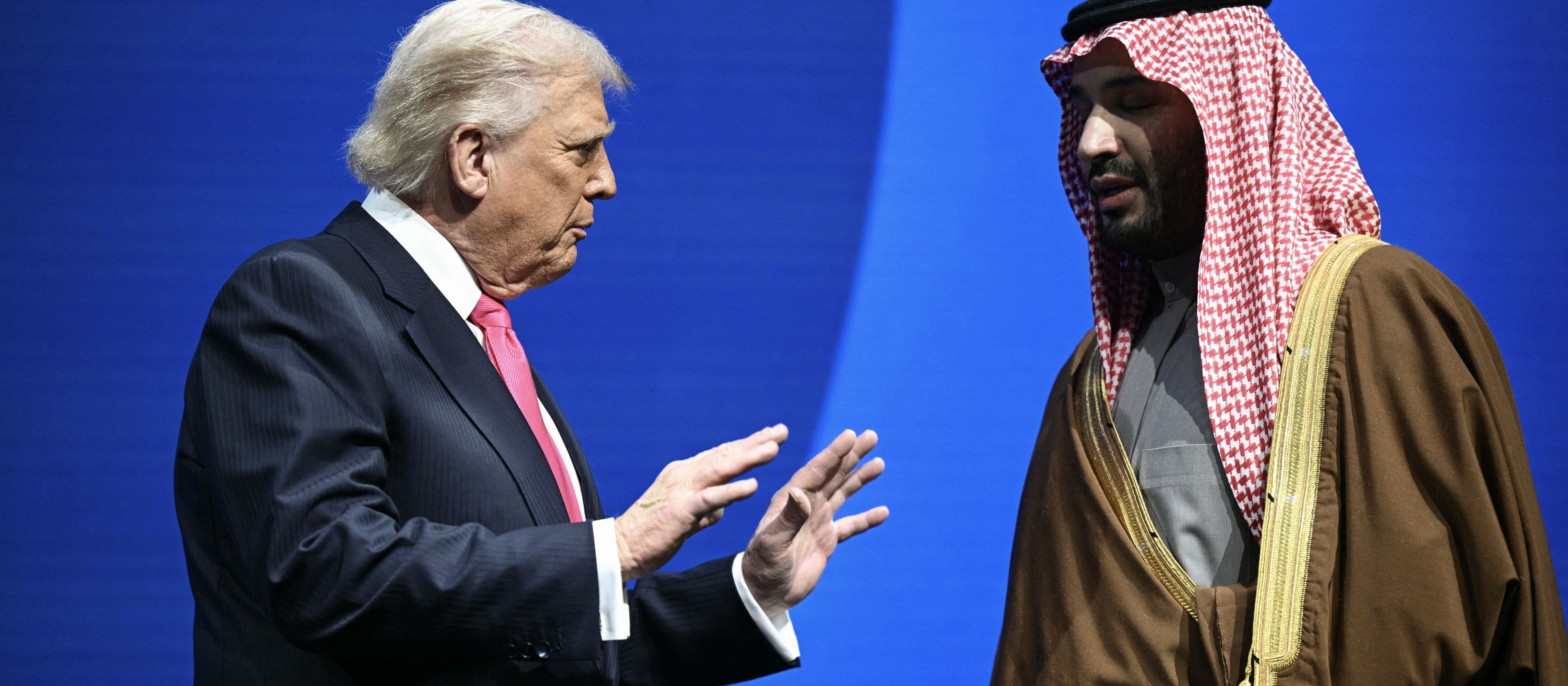 Nieoficjalnie: Donald Trump musiał przerwać operację w cieśninie Ormuz przez sprzeciw sojusznika