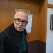 Obrońca biznesmena Pawła Szopy, mecenas Jacek Dubois na korytarzu Sądu Okręgowego w Warszawie