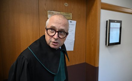 Znana pani profesor poskarżyła się w mediach społecznościowych na jeszcze bardziej znanego adwokata.