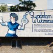 Maria Skłodowska-Curie, symbol polskiego sukcesu, trafiła na mury