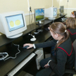 Polscy uczniowie są bezradni w sieci