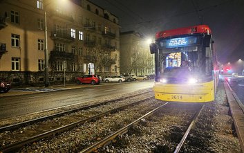 Tramwaje Warszawskie planują remont torowiska w Al. Niepodległości
