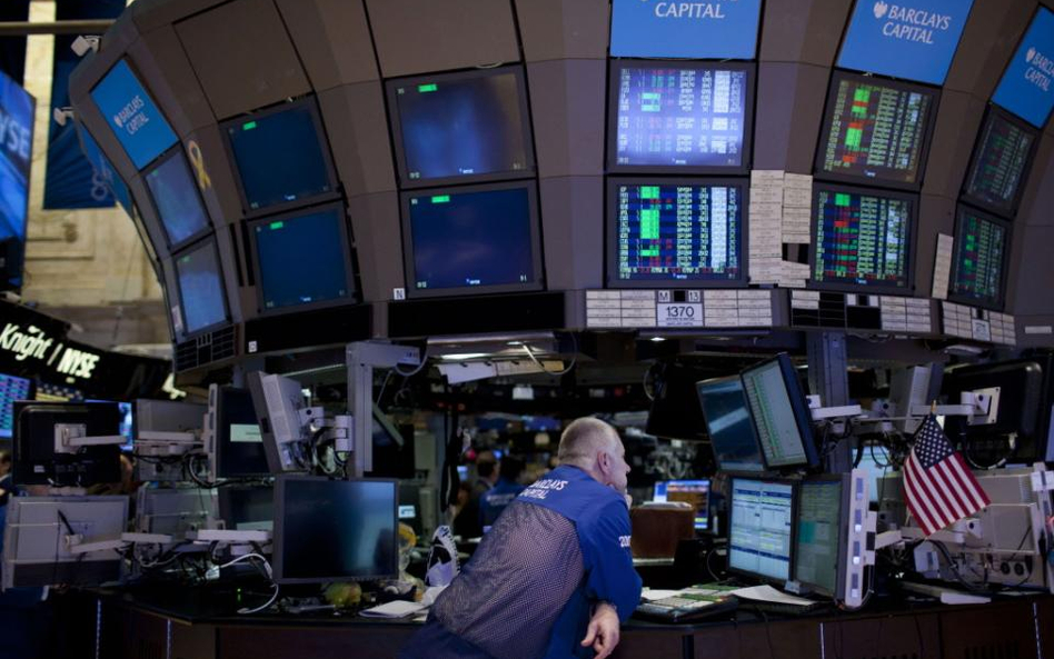 Wall Street odrobiła część strat