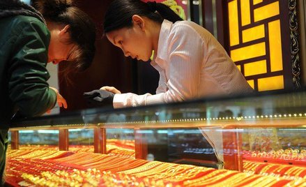 Jak rządy walczą ze skutkami kryzysów