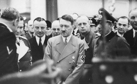 USA: Szkoła przeprasza za nazwanie Hitlera "dobrym przywódcą ze złym charakterem"