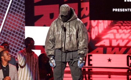 Kanye West podczas gali BET Awards 2022 w Los Angeles