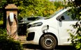 Ryczałt za ładowanie elektryka wiąże się z ryzykiem w PIT