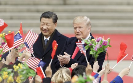 Donald Trump i Xi Jinping podczas swojego pierwszego spotkania w Pekinie w 2017 roku