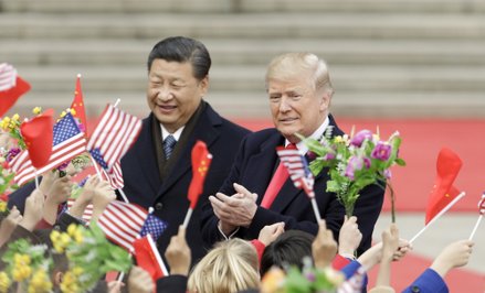 Donald Trump i Xi Jinping podczas swojego pierwszego spotkania w Pekinie w 2017 roku