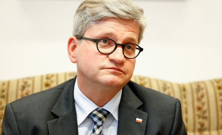 Warto się zastanowić, czy nie powinniśmy powrócić do służby kontraktowej