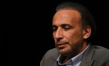 Francja: nakaz aresztowania Tariqa Ramadana