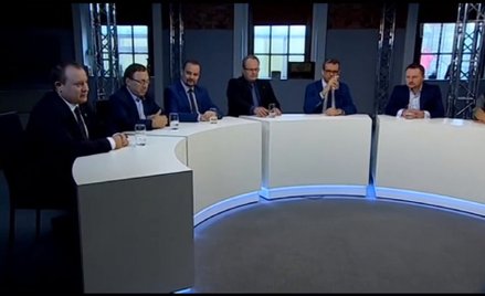 Cisza w studiu TVP. Poseł Kukiz'15 odmówił modlitwę
