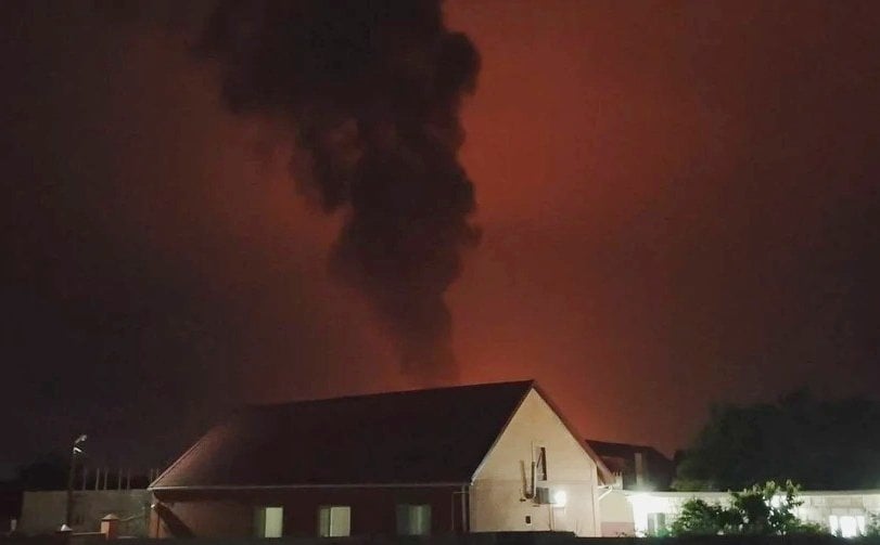 Seria ukraińskich ataków na obiekty w Rosji. Płonie rafineria w Saratowie i przepompownia w Łazariewie