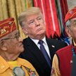 Trump obraża Indian oddając im cześć. Mówi o "Pocahontas"