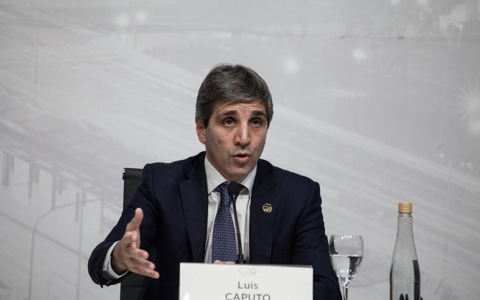 Luis Caputo zrezygnował ze stanowiska
