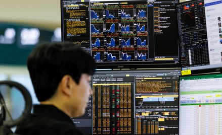 Koreański indeks KOSPI spadł w środę o 5,4 proc.