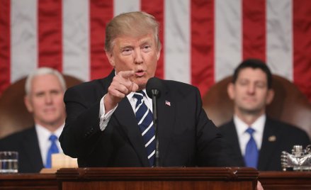 Stal to surowiec krytyczny dla gospodarki i naszej armii – uważa Donald Trump.