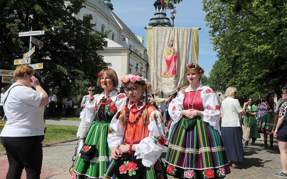 Msza święta z okazji uroczystości Bożego Ciała w Łowiczu