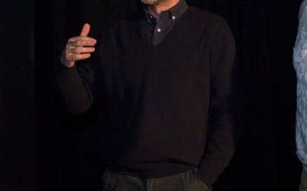 Najważniejsza jest poważna rozmowa z widzem - wyjaśnia Andrzej Mastalerz, reżyser.