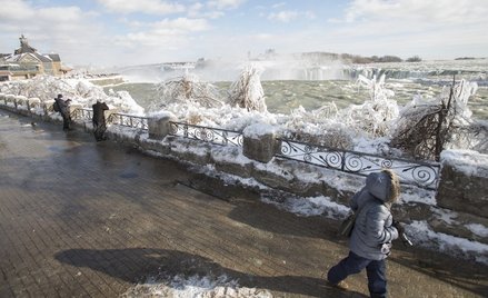 Mróz sparaliżował Niagarę