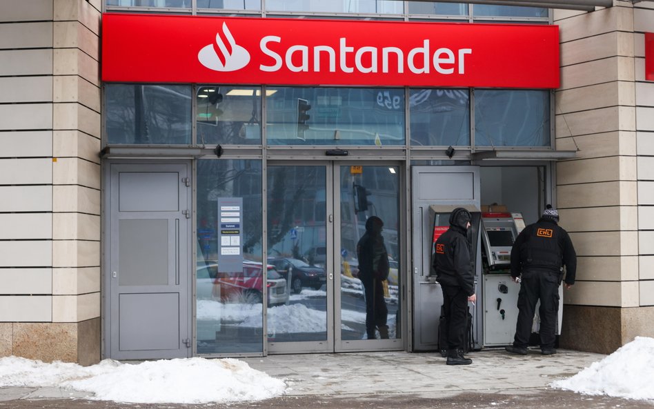 Jeden z oddziałów banku Santander w Warszawie