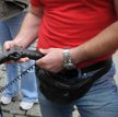 Przestępcy trzeba odebrać pozwolenie na broń