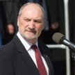 Prawica spiera się o Antoniego Macierewicza