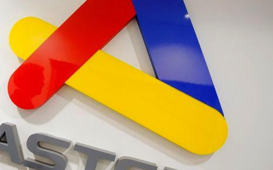 UPC wygrywa batalię o Astera