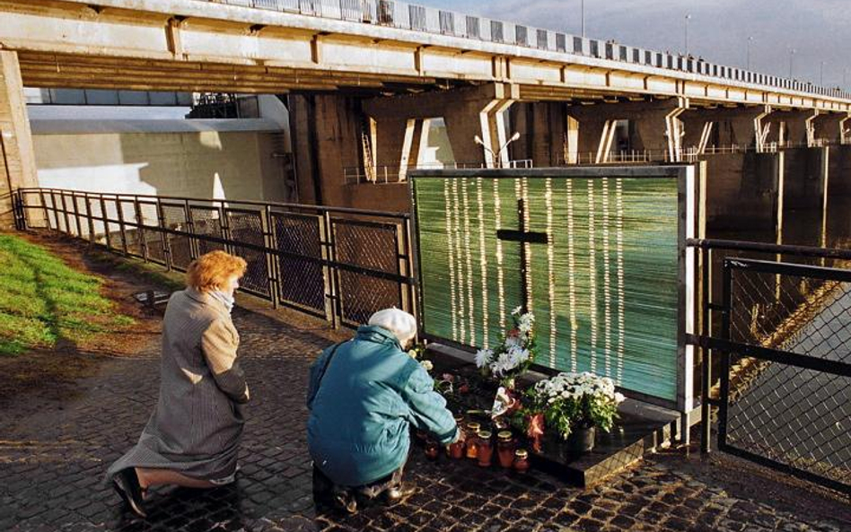 Sanktuarium męczeństwa ks. Jerzego powstaje blisko tamy we Włocławku, gdzie mordercy wrzucili jego c