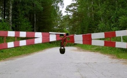 Rosja: Władze nie puszczą dłużników