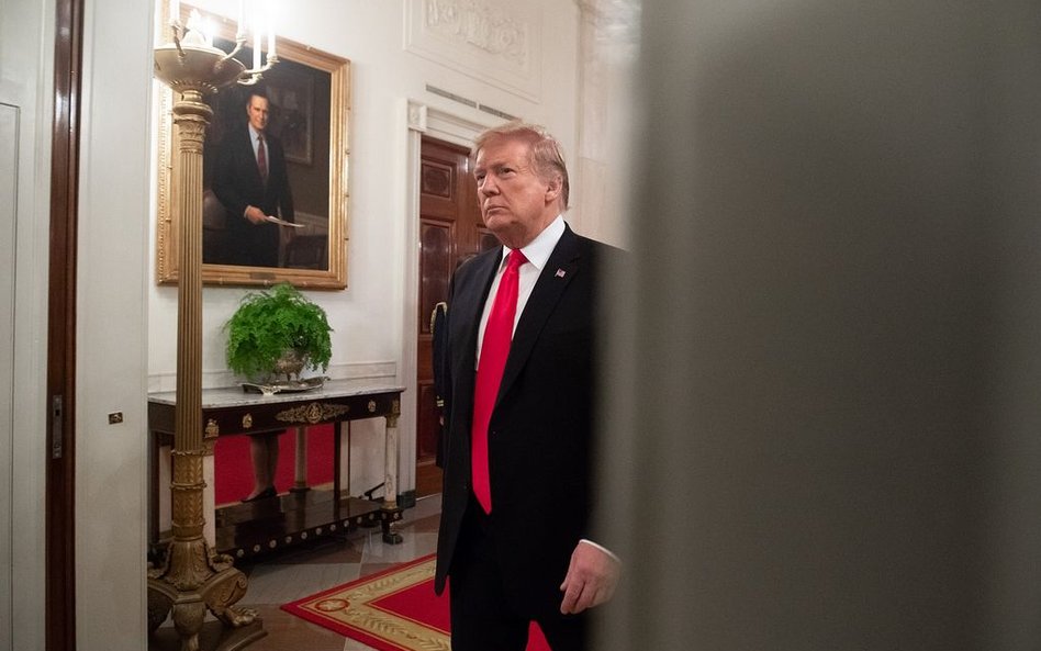 Trump o zielonej energii: Dziś wieje? Chciałbym obejrzeć TV