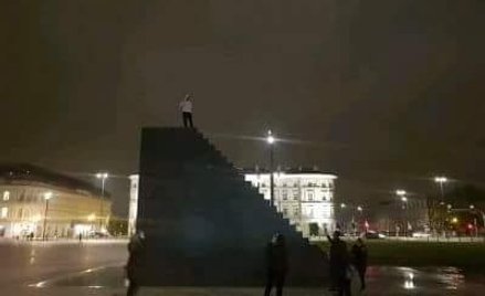 Takie zdjęcie krąży po mediach społecznościowych