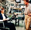 Tak wyobrażali sobie maszynę do czytania z mózgu scenarzyści thrillera science fiction „Brainstorm”