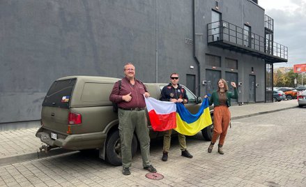 Grupa Petrol Heads przekazała na Ukrainę już 10 samochodów, które kupiono i wyremontowano za pieniąd