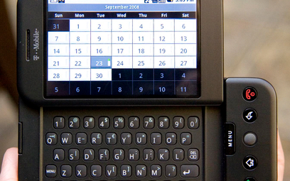 Telefon T-Mobile G1 (HTC Dream) z oprogramowaniem Google Android. Data premiery: 23 września 2008 r.