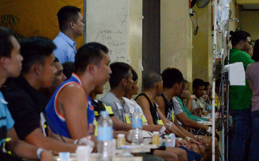 Filipiny: Masowe zatrucie alkoholem z kokosów. Osiem ofiar