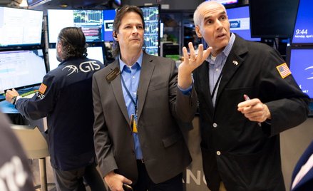 Bliżej końca paniki? Sesja w USA z mniejszymi spadkami