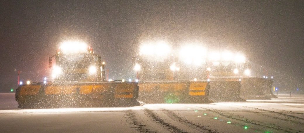 Paraliż lotniska w Amsterdamie, 200 odwołanych lotów. "To dopiero początek problemów"