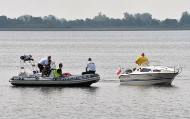 Tragedia w Wielkopolsce: Ciało 2,5-latka wyłowione z jeziora